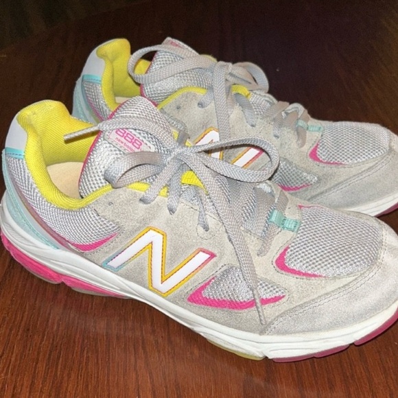 New Balance Gray Sneakers with Pink and Yellow Highlights - Picture 1 of 5